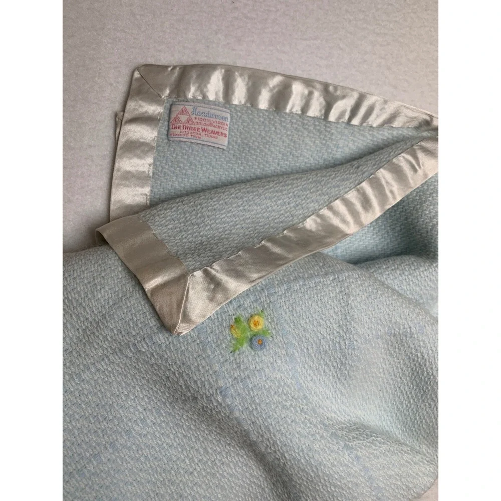 Vintage Handwoven The Three‎ Weavers Baby Blanket 100% Virgin Orlon Acrylic USA